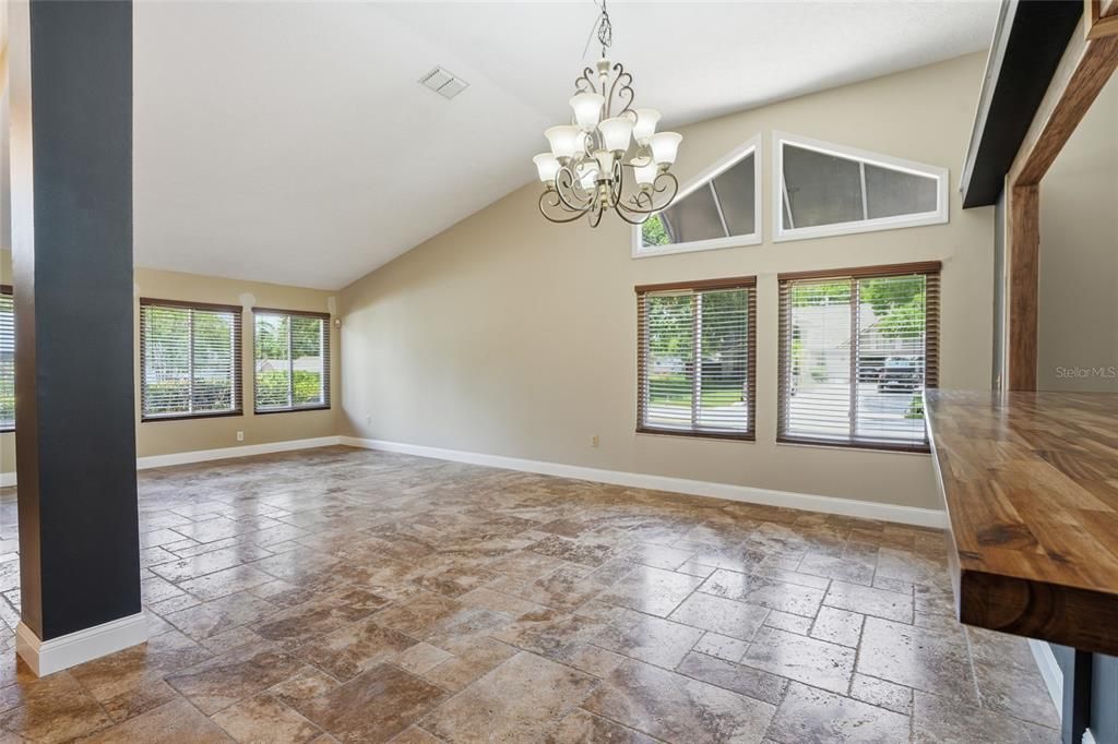 For Sale: $660,000 (4 beds, 3 baths, 2886 Square Feet)