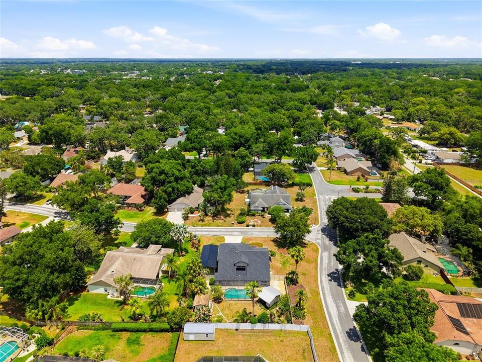 For Sale: $660,000 (4 beds, 3 baths, 2886 Square Feet)