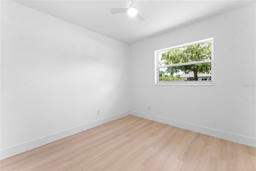 En Venta: $379,900 (3 camas, 2 baños, 1190 Pies cuadrados)