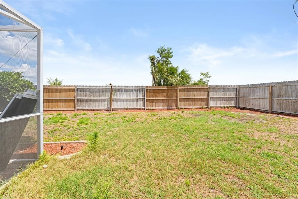 Activo con contrato: $344,000 (3 camas, 2 baños, 1881 Pies cuadrados)