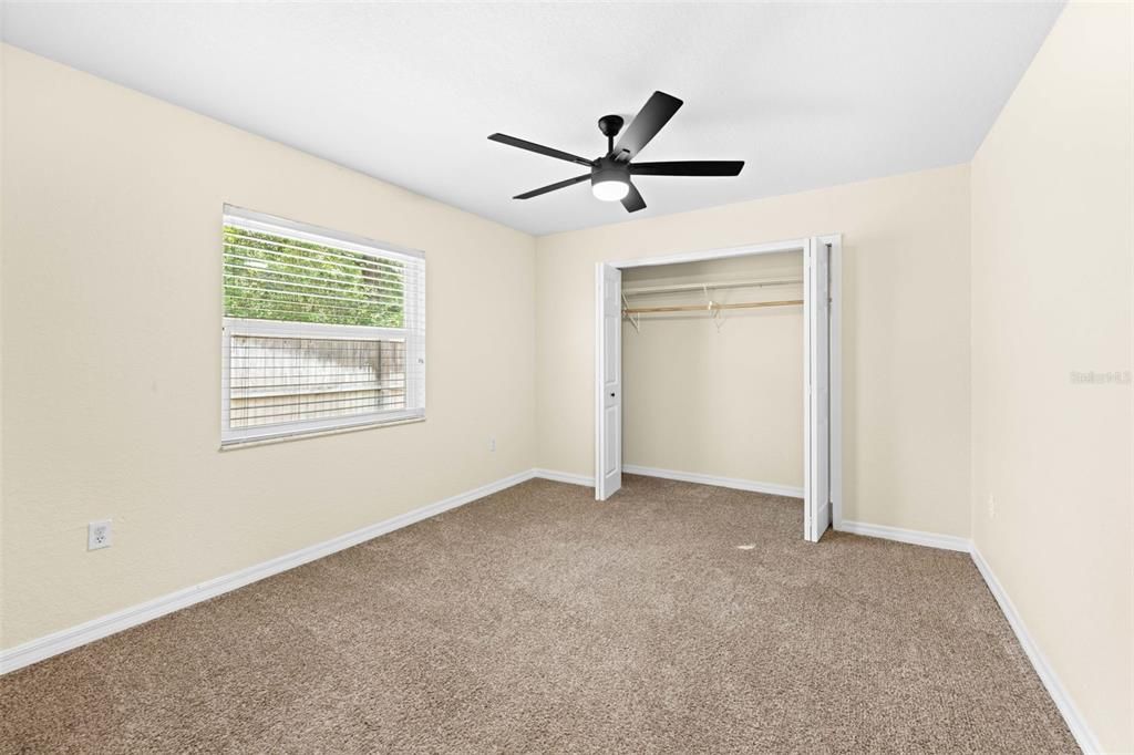 Activo con contrato: $344,000 (3 camas, 2 baños, 1881 Pies cuadrados)