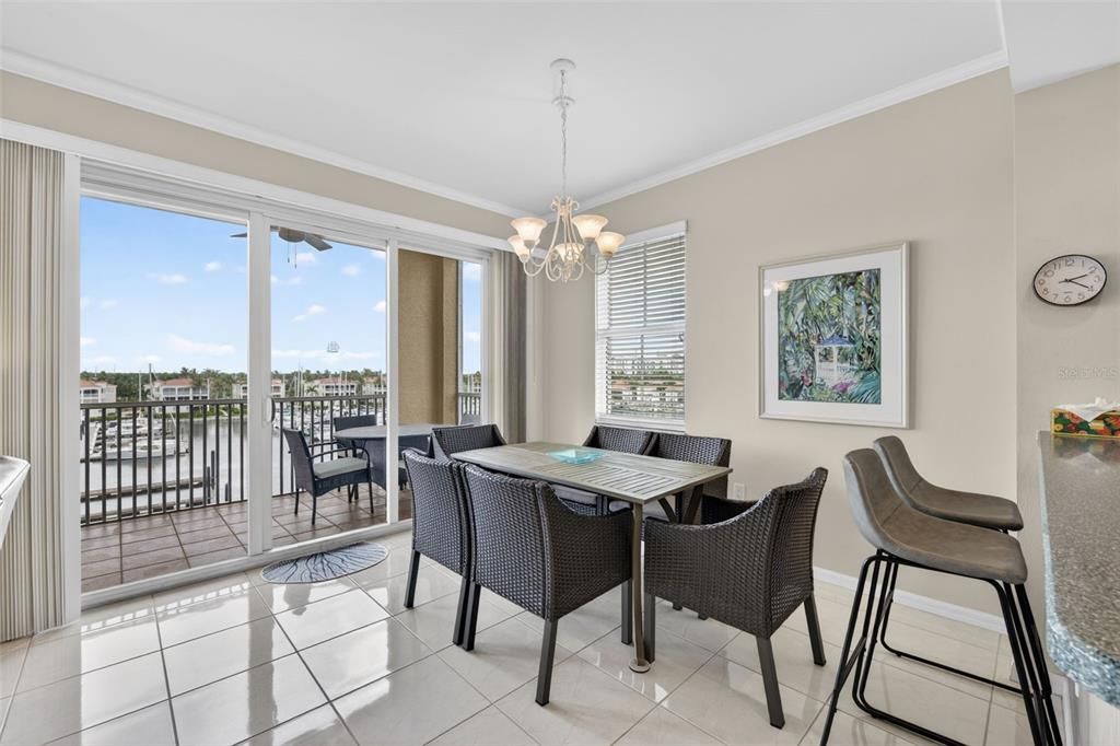 For Sale: $524,000 (3 beds, 2 baths, 1402 Square Feet)