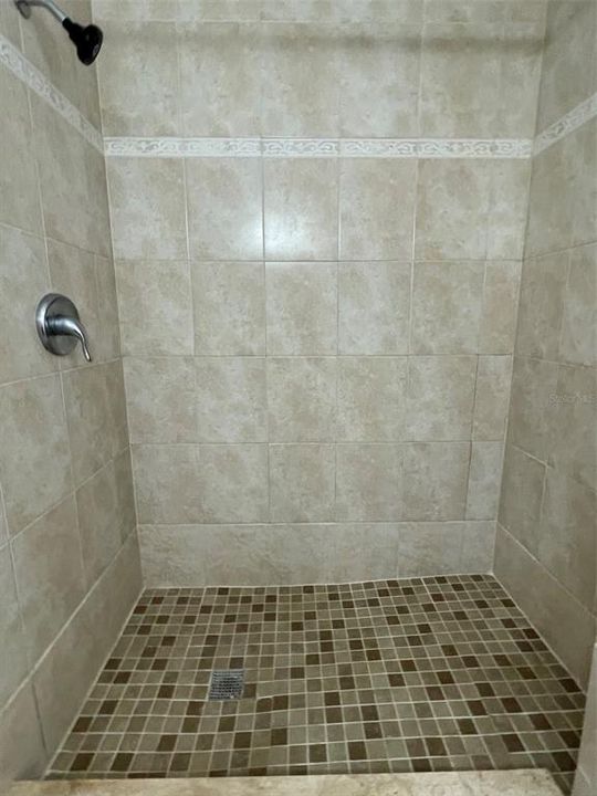 En Renta: $1,800 (3 camas, 2 baños, 1198 Pies cuadrados)