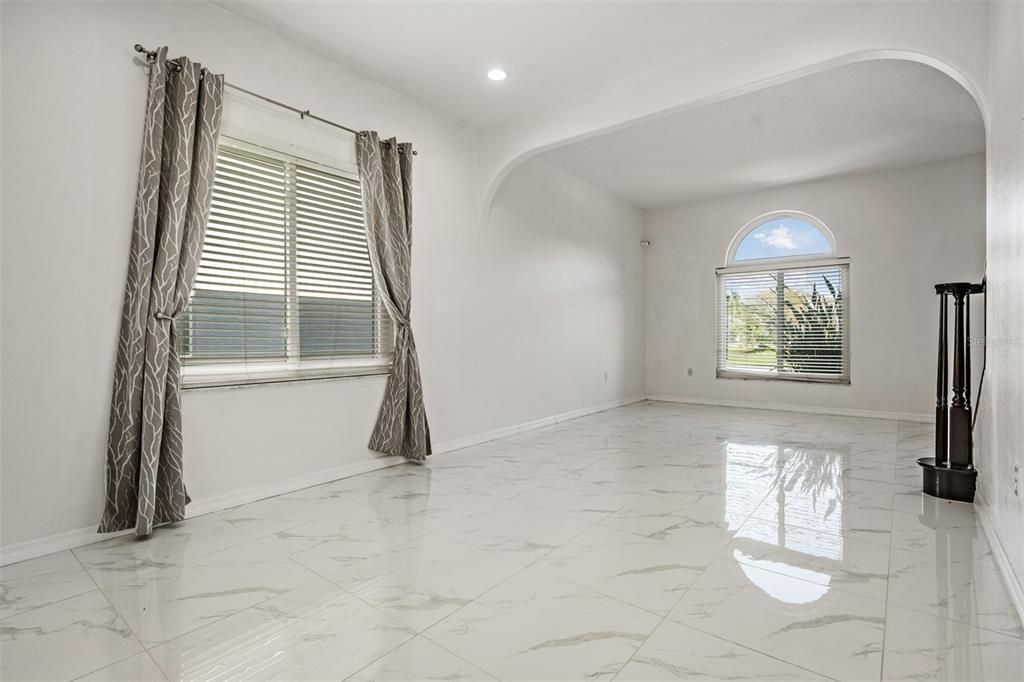 For Sale: $629,900 (3 beds, 2 baths, 2423 Square Feet)