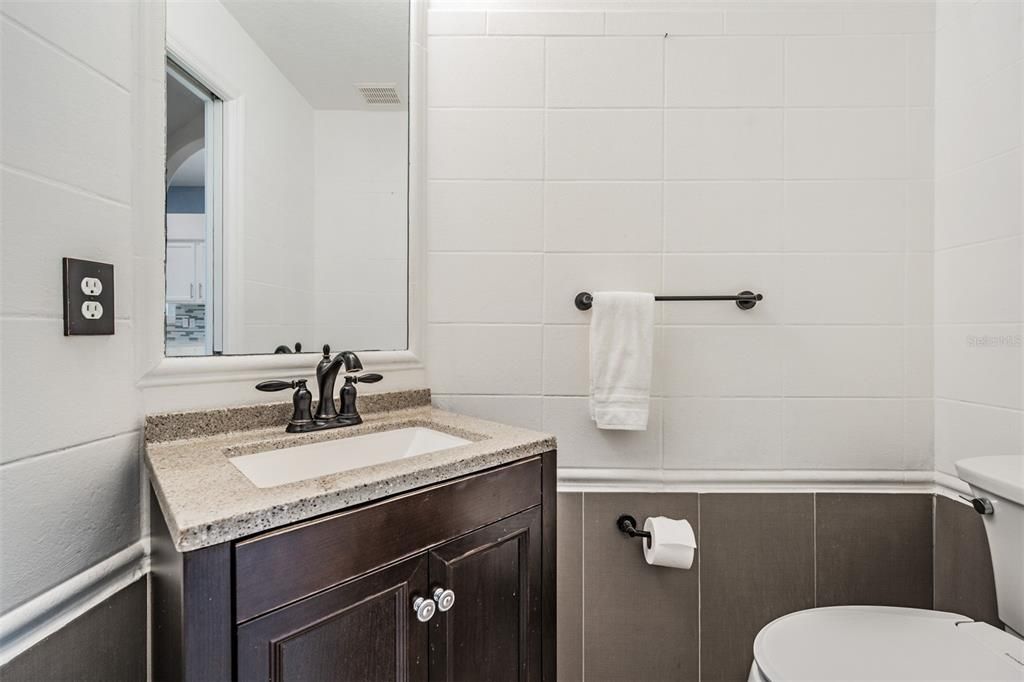 For Sale: $629,900 (3 beds, 2 baths, 2423 Square Feet)