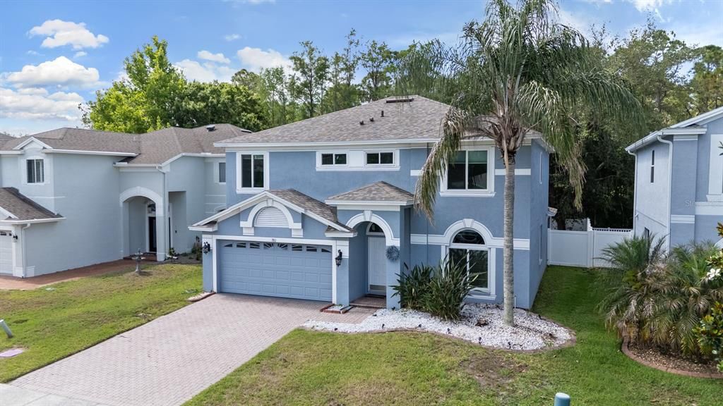 For Sale: $629,900 (3 beds, 2 baths, 2423 Square Feet)