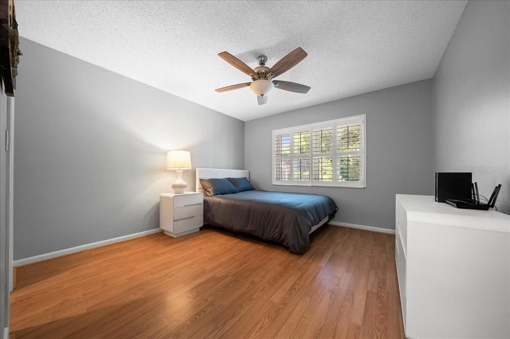 For Sale: $250,000 (2 beds, 2 baths, 1968 Square Feet)