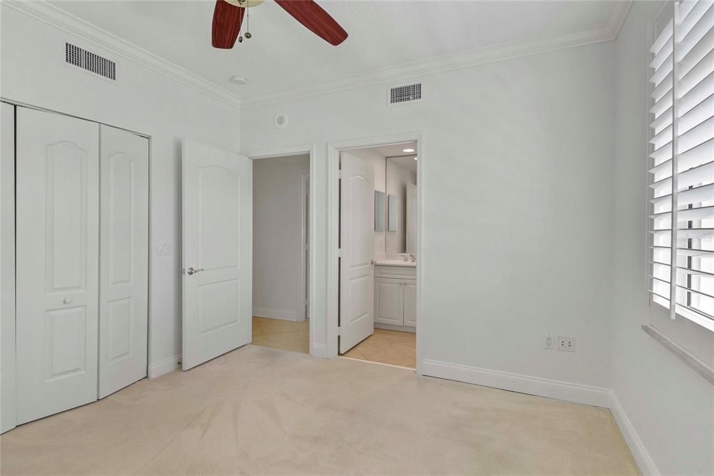 For Sale: $1,675,000 (4 beds, 3 baths, 2610 Square Feet)