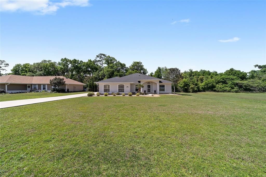 For Sale: $349,000 (4 beds, 3 baths, 2090 Square Feet)
