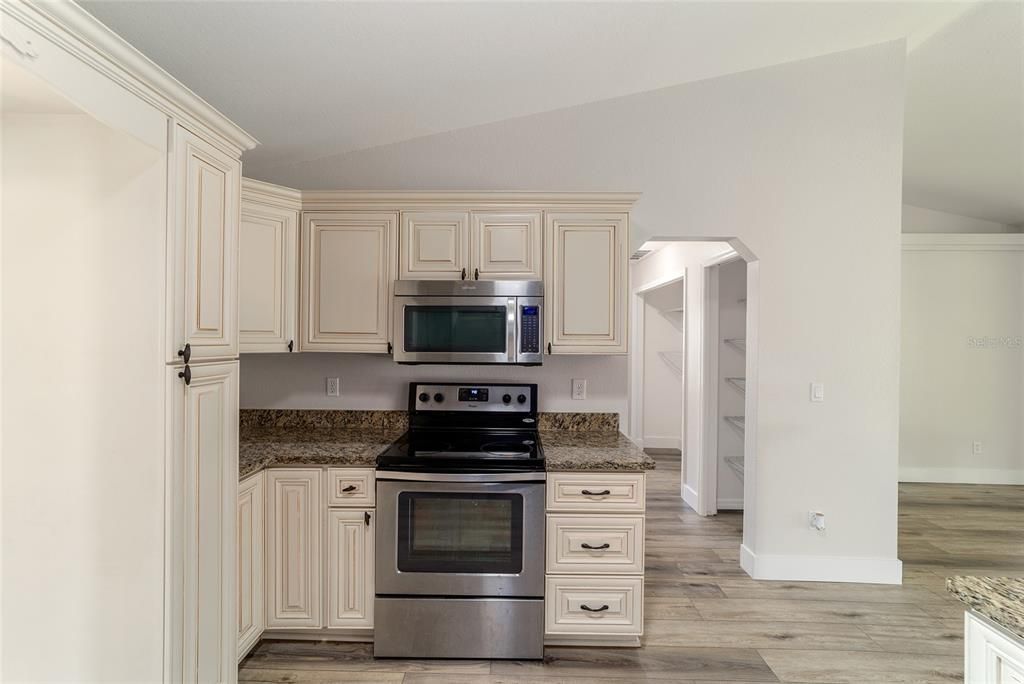 For Sale: $349,000 (4 beds, 3 baths, 2090 Square Feet)