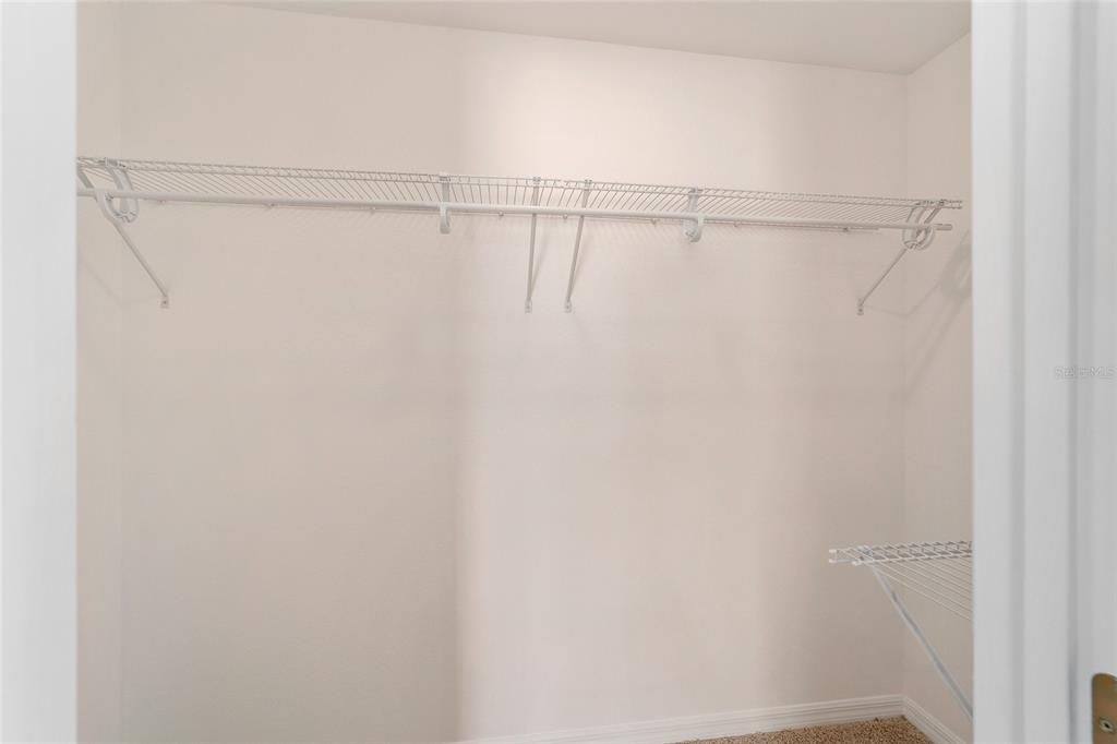 For Sale: $349,000 (4 beds, 3 baths, 2090 Square Feet)