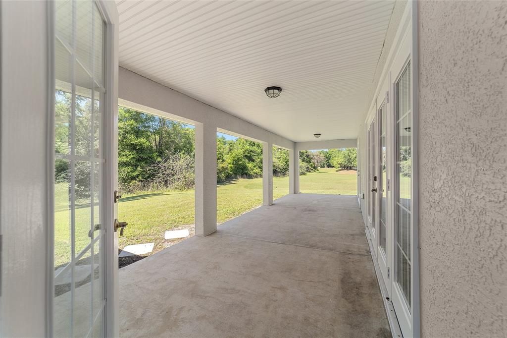 For Sale: $349,000 (4 beds, 3 baths, 2090 Square Feet)