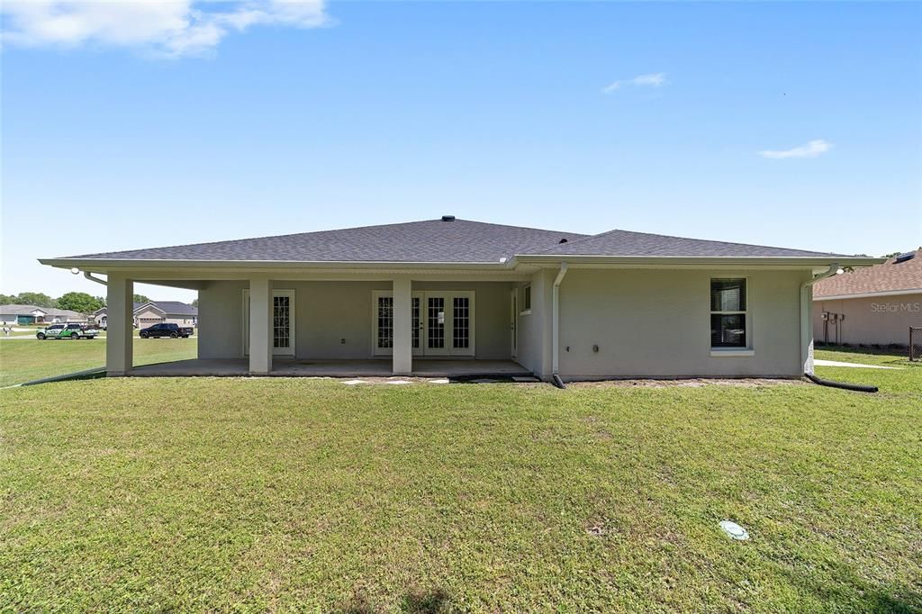 For Sale: $349,000 (4 beds, 3 baths, 2090 Square Feet)