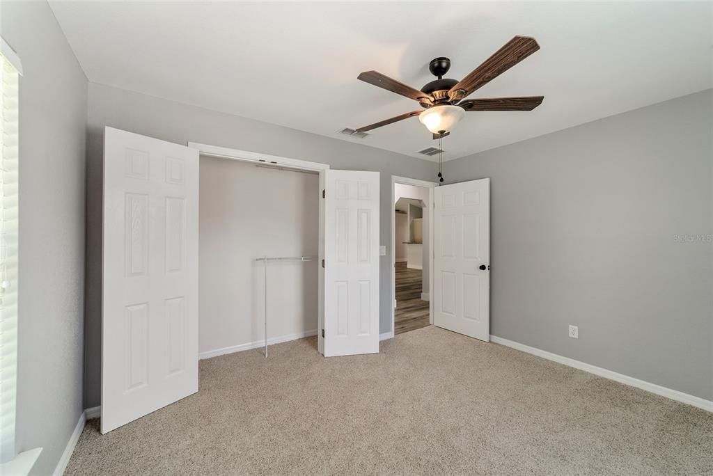 For Sale: $349,000 (4 beds, 3 baths, 2090 Square Feet)