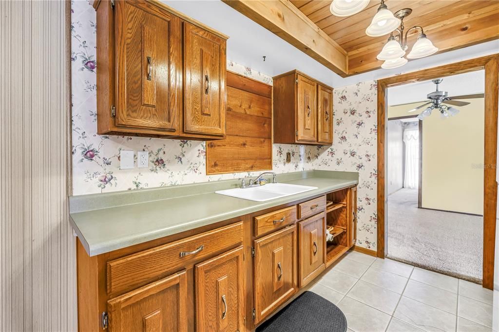 For Sale: $795,000 (3 beds, 2 baths, 2997 Square Feet)