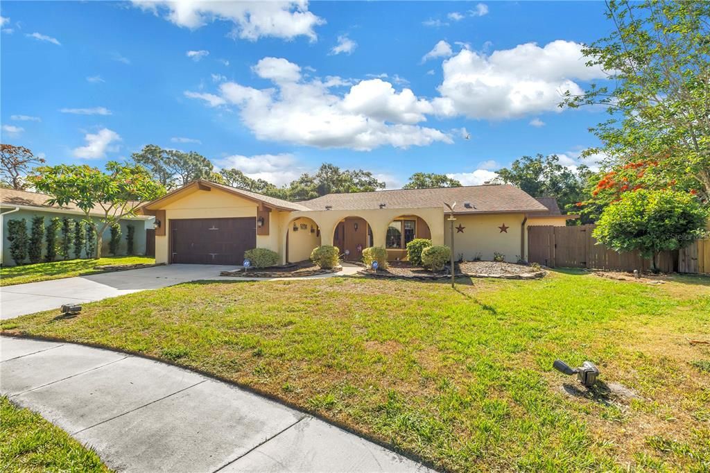 For Sale: $795,000 (3 beds, 2 baths, 2997 Square Feet)