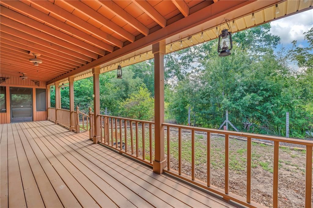 For Sale: $795,000 (3 beds, 2 baths, 2997 Square Feet)