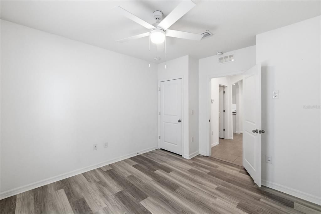 For Sale: $368,000 (4 beds, 2 baths, 1846 Square Feet)