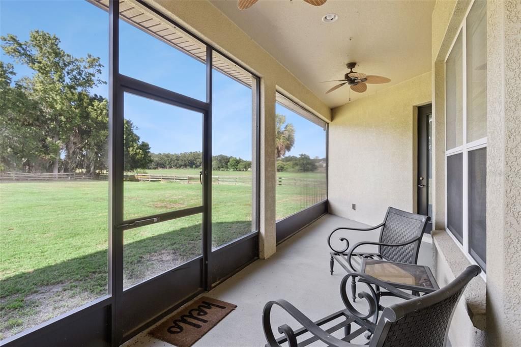 En Venta: $1,035,000 (4 camas, 3 baños, 3942 Pies cuadrados)