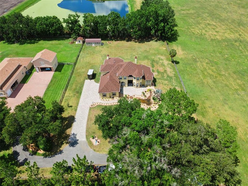 En Venta: $1,035,000 (4 camas, 3 baños, 3942 Pies cuadrados)