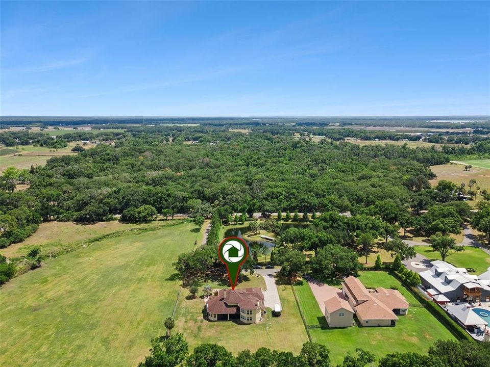 En Venta: $1,035,000 (4 camas, 3 baños, 3942 Pies cuadrados)