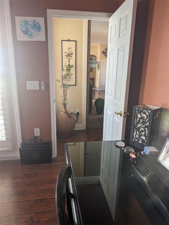 For Sale: $520,000 (4 beds, 2 baths, 2132 Square Feet)