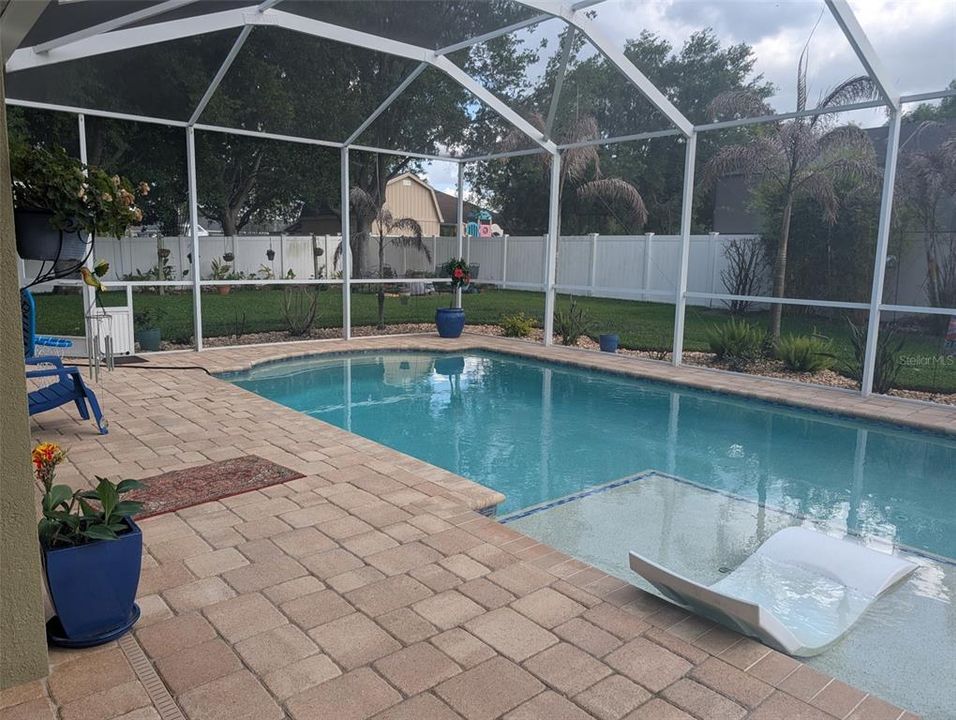 For Sale: $520,000 (4 beds, 2 baths, 2132 Square Feet)