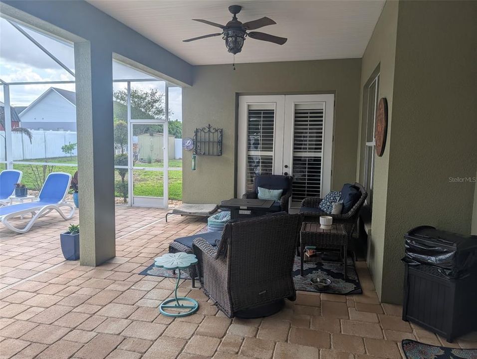 For Sale: $520,000 (4 beds, 2 baths, 2132 Square Feet)