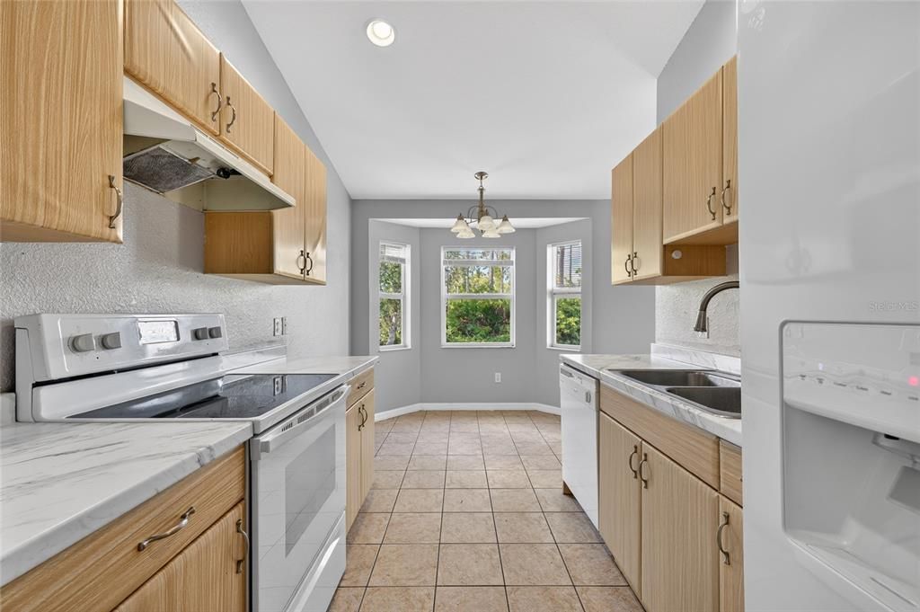 Activo con contrato: $262,000 (3 camas, 2 baños, 1452 Pies cuadrados)