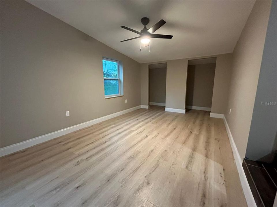 В аренду: $3,450 (5 спален, 4 ванн, 1790 Квадратных фут)
