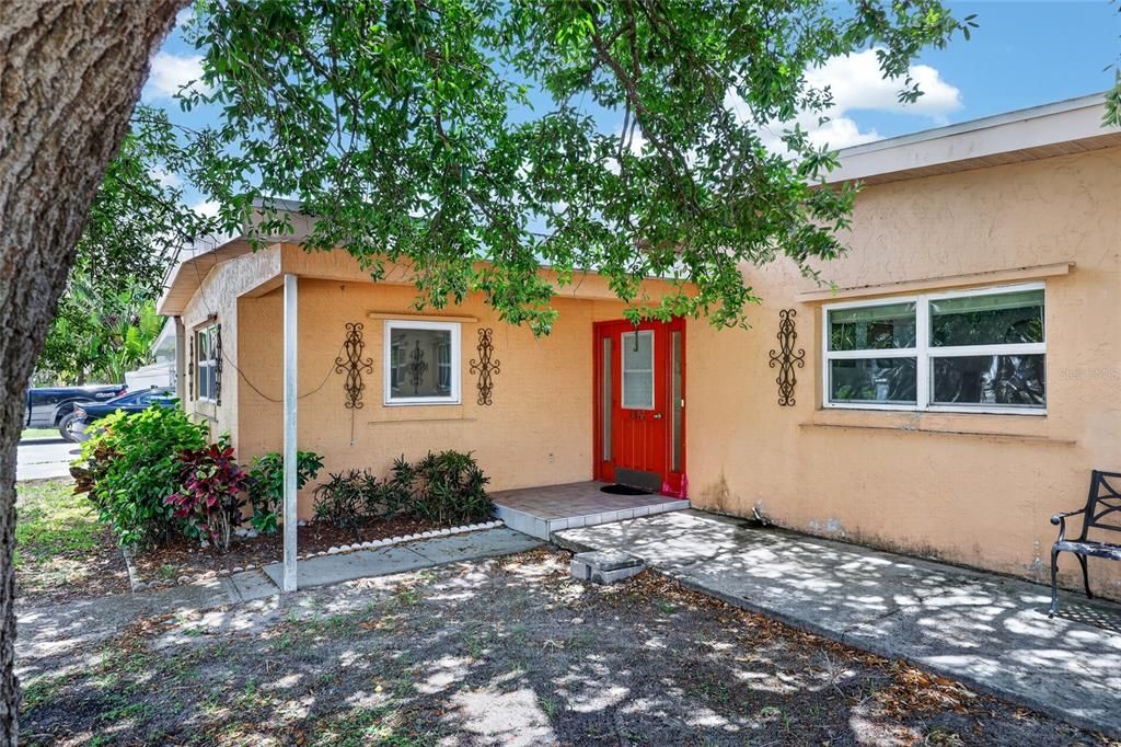 For Sale: $314,900 (3 beds, 2 baths, 1631 Square Feet)