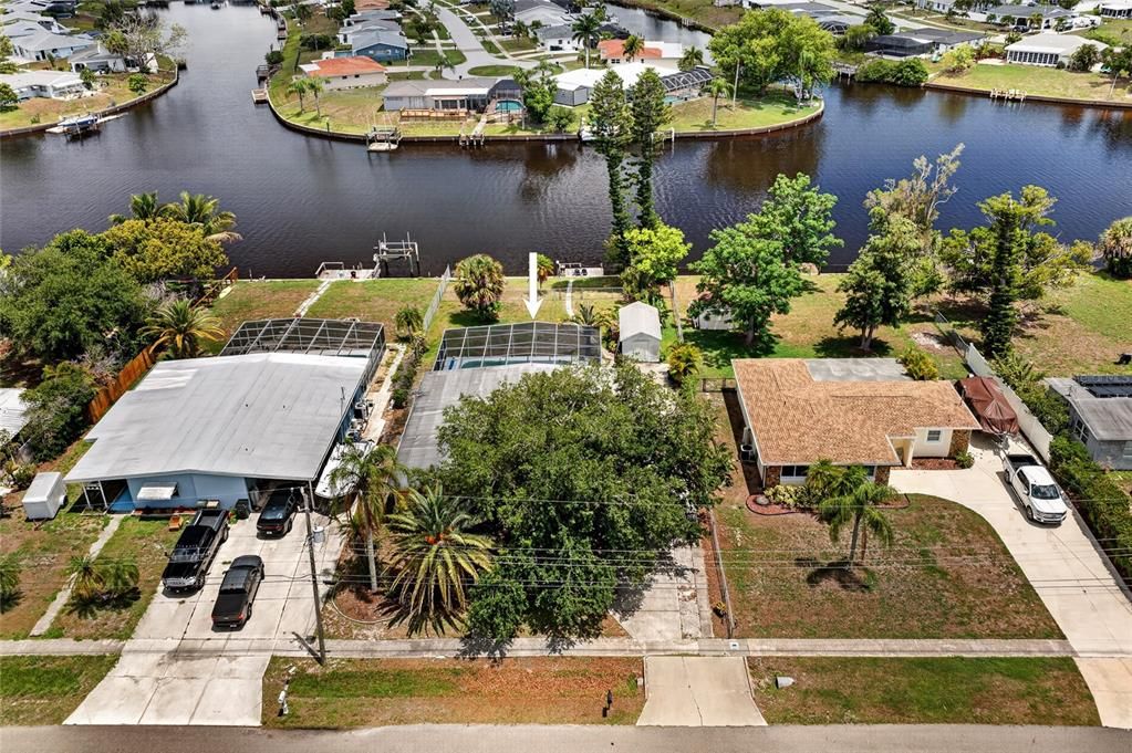 For Sale: $314,900 (3 beds, 2 baths, 1631 Square Feet)