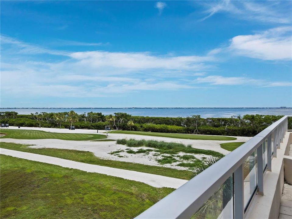 For Sale: $995,000 (3 beds, 3 baths, 2143 Square Feet)