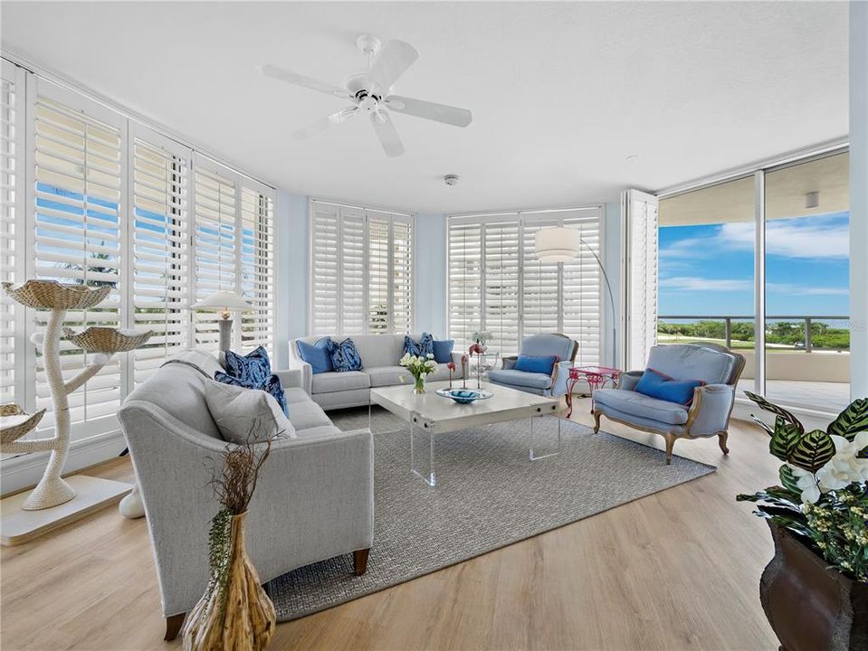 For Sale: $995,000 (3 beds, 3 baths, 2143 Square Feet)