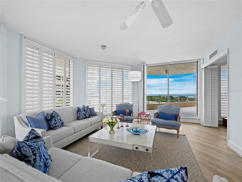 For Sale: $995,000 (3 beds, 3 baths, 2143 Square Feet)