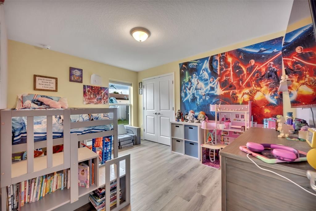 For Sale: $349,900 (4 beds, 2 baths, 1644 Square Feet)