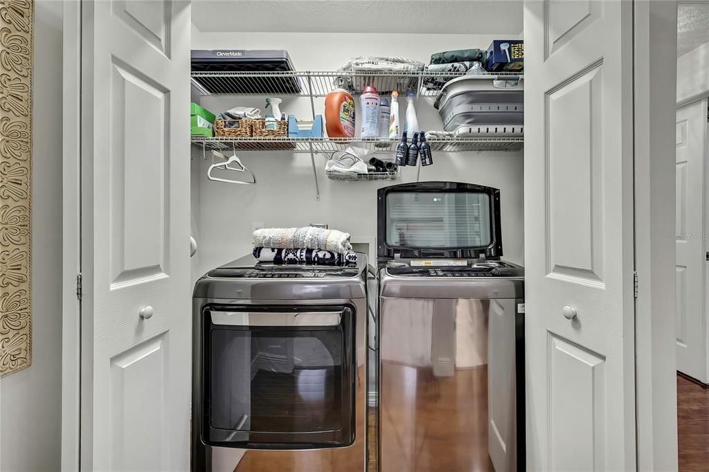 For Sale: $490,000 (3 beds, 2 baths, 1808 Square Feet)