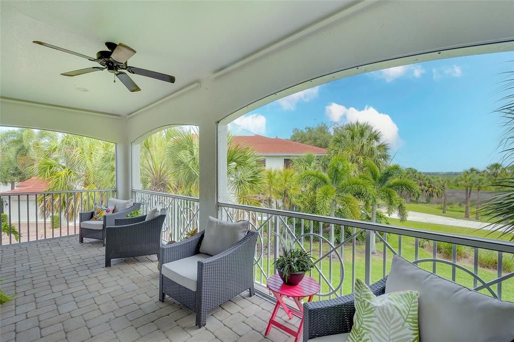 For Sale: $409,000 (3 beds, 2 baths, 2343 Square Feet)