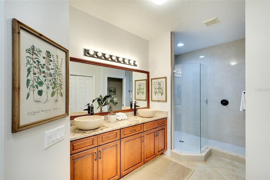 For Sale: $409,000 (3 beds, 2 baths, 2343 Square Feet)