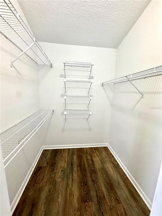 В аренду: $2,400 (3 спален, 2 ванн, 1249 Квадратных фут)