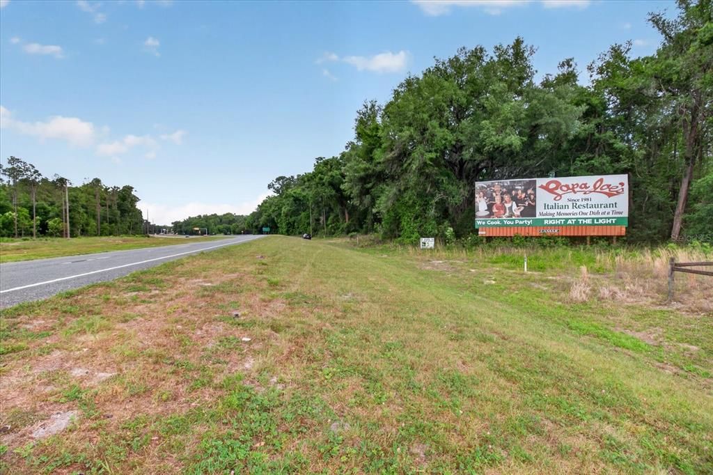 待售: $975,000 (9.10 acres)