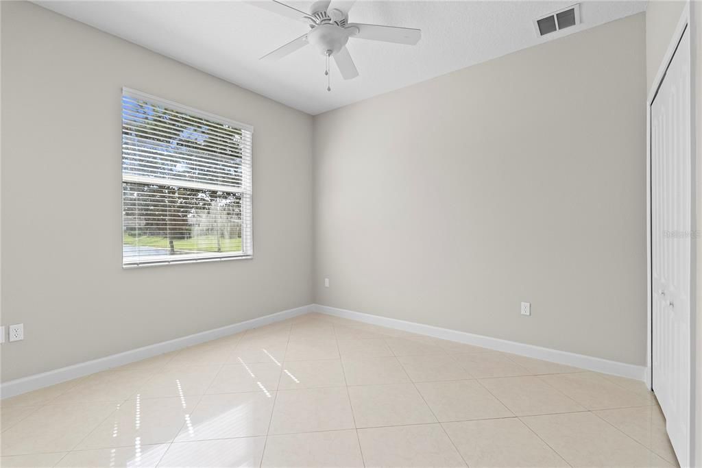 Activo con contrato: $750,000 (5 camas, 4 baños, 3542 Pies cuadrados)
