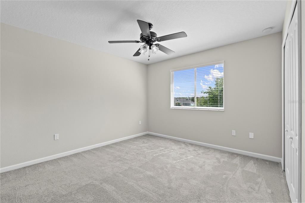 Activo con contrato: $750,000 (5 camas, 4 baños, 3542 Pies cuadrados)