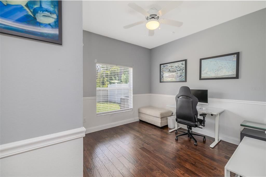 For Sale: $379,900 (3 beds, 2 baths, 1607 Square Feet)