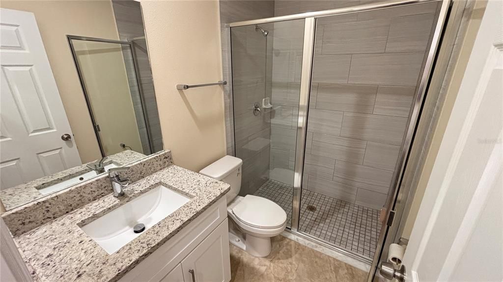 В аренду: $1,695 (3 спален, 3 ванн, 1428 Квадратных фут)
