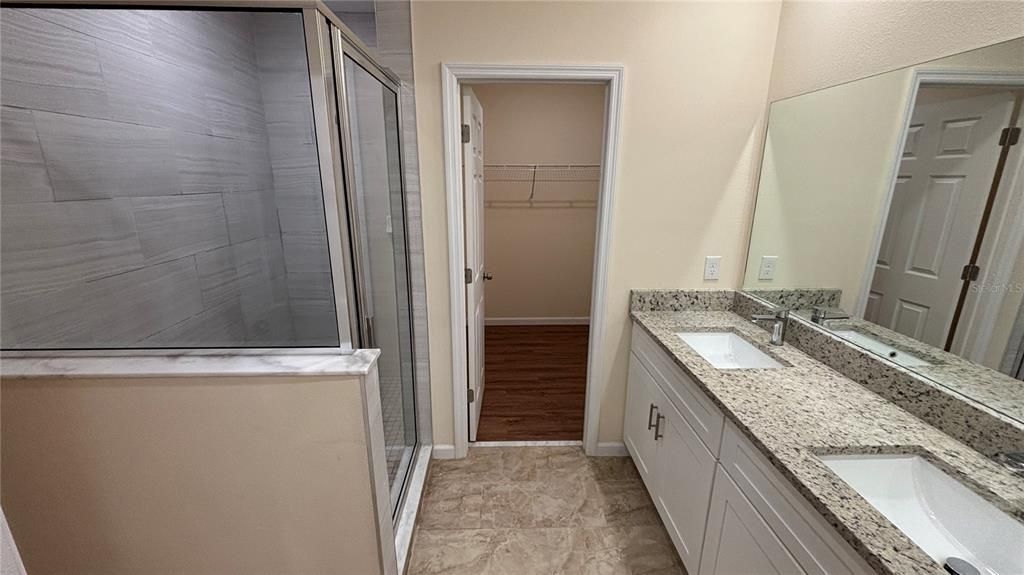 В аренду: $1,695 (3 спален, 3 ванн, 1428 Квадратных фут)
