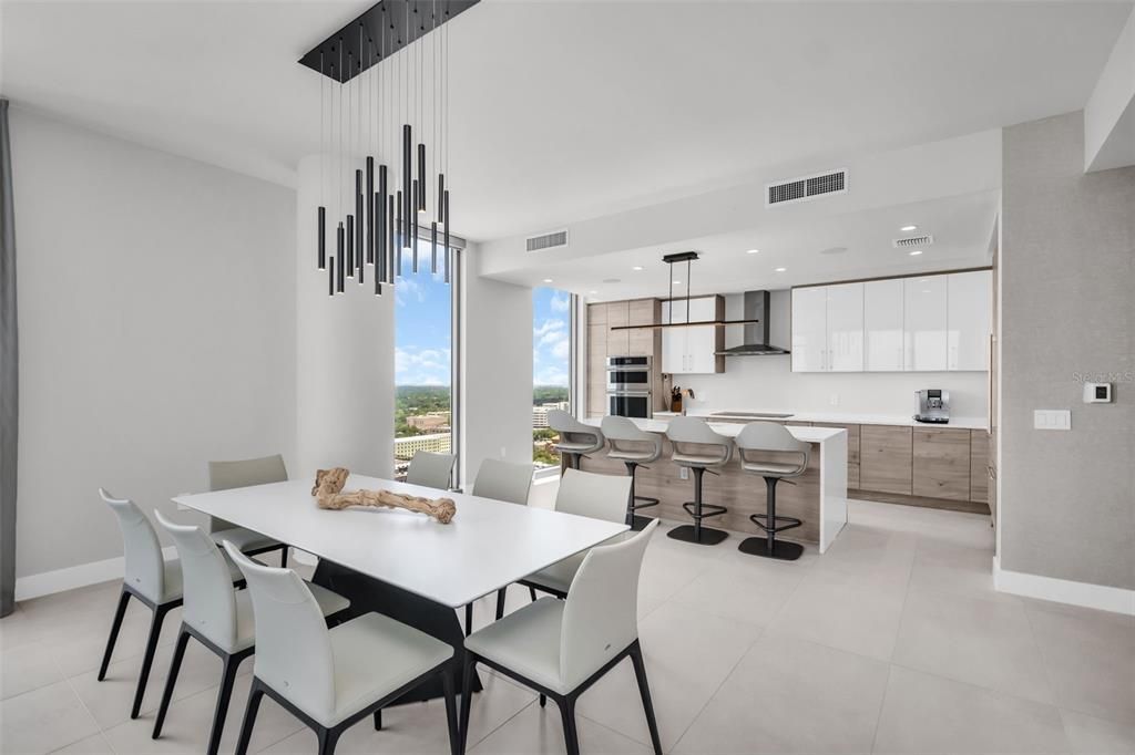 For Sale: $3,250,000 (3 beds, 4 baths, 2712 Square Feet)