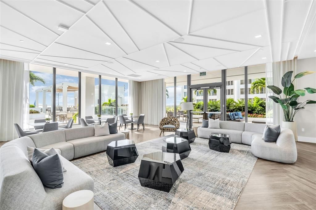For Sale: $3,250,000 (3 beds, 4 baths, 2712 Square Feet)