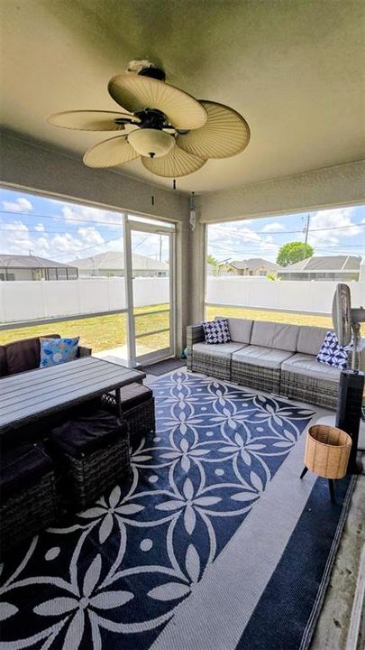 For Rent: $2,200 (3 beds, 2 baths, 1462 Square Feet)