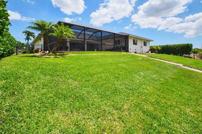 На продажу: $499,999 (3 спален, 2 ванн, 2144 Квадратных фут)
